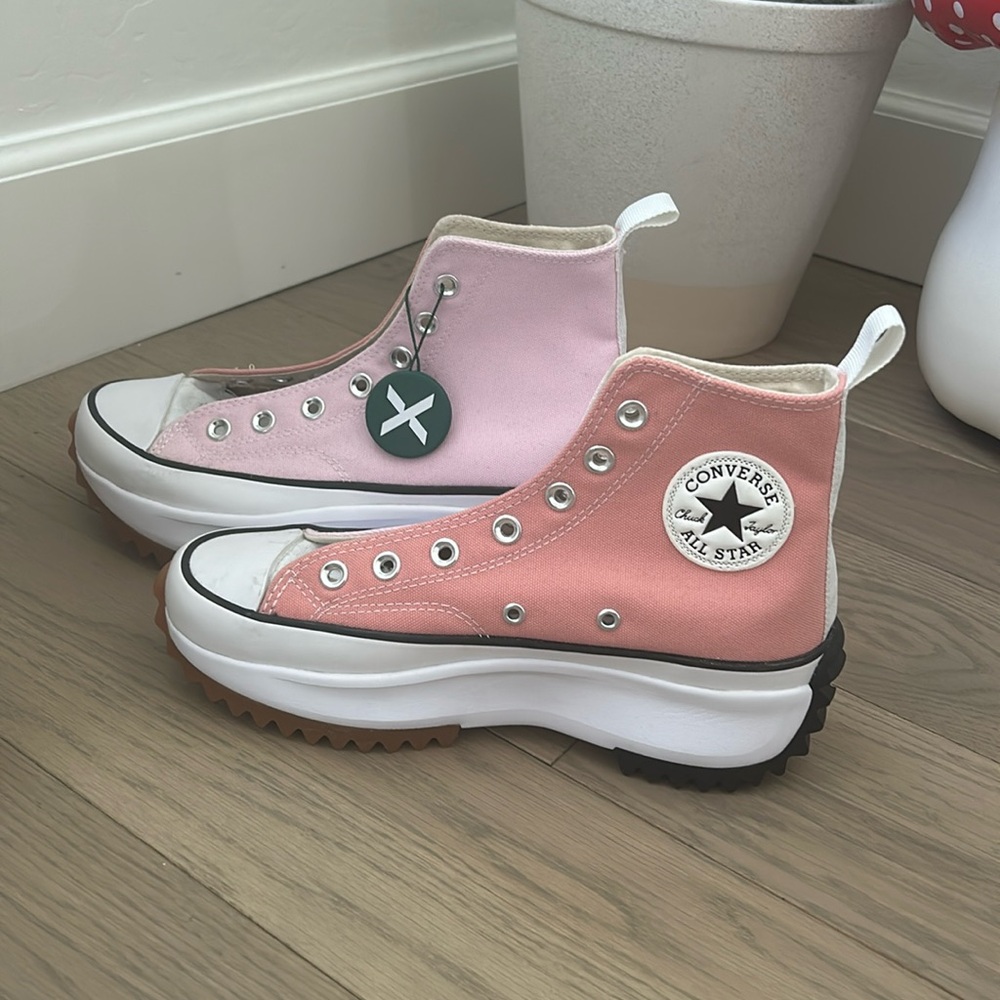Custom converse run star pink